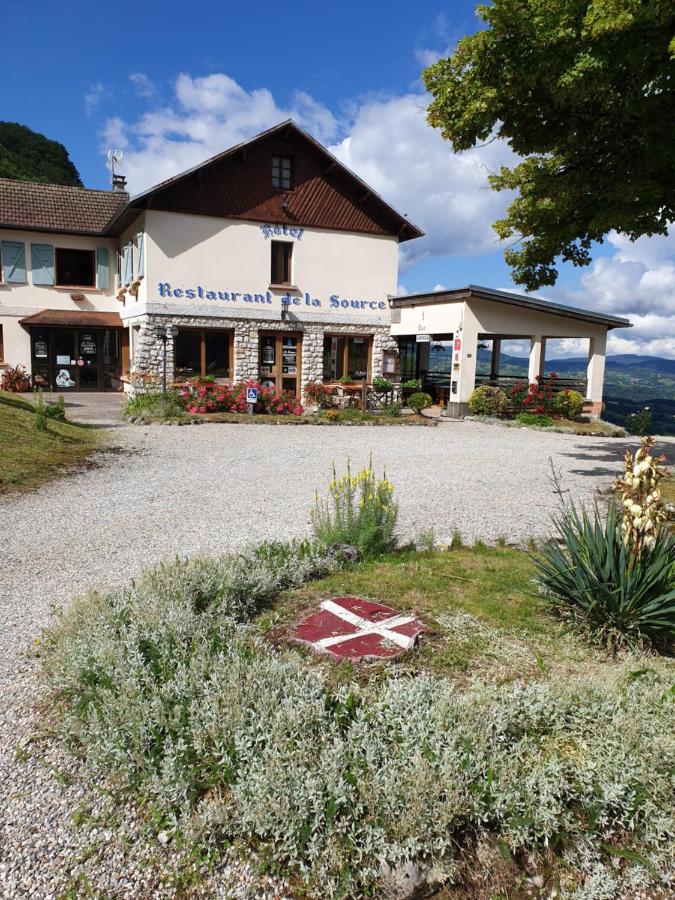 La Source Jacquet Depuis 1954 Hotel Et Studio Saint-Jean-de-Chevelu Экстерьер фото